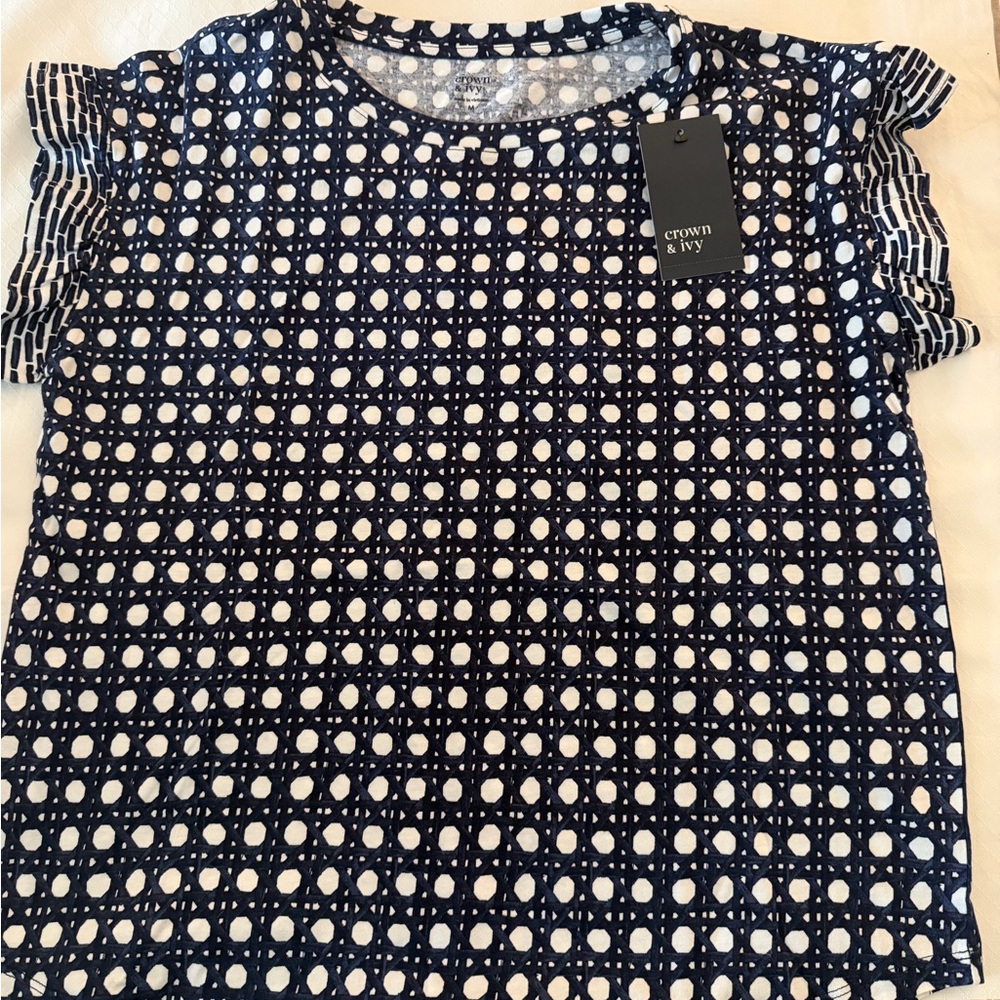 Crown & Ivy Navy and White Geometric Short Sleeve Top